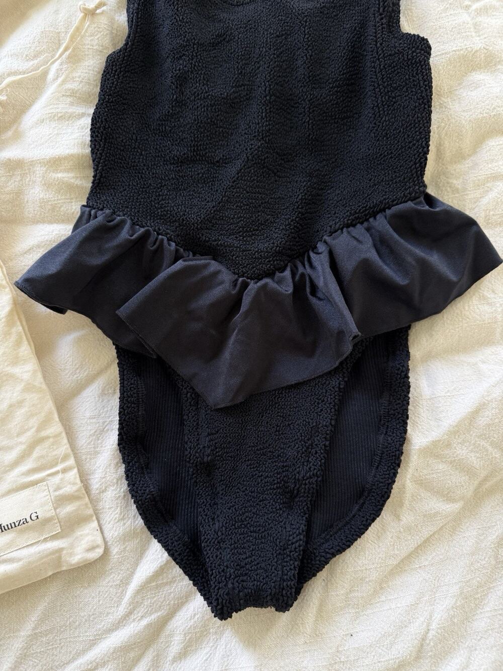 Hunza G Black Crinkle One Piece Swimsuit Ruffle Waist One Size w/ Dust Bag